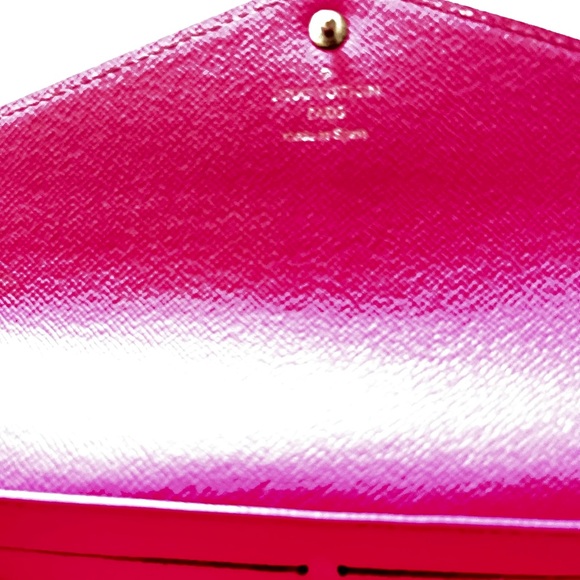 Louis Vuitton Epi Portefeuille Sarah Wallet - Picture 3 of 3